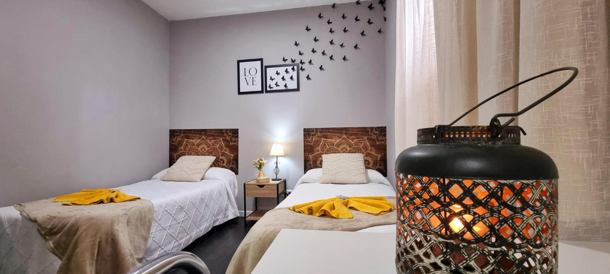 Casa De Huespedes Con Encanto El Sueno Del Quijote อัลกาลาเดเอนาเรส ภายนอก รูปภาพ