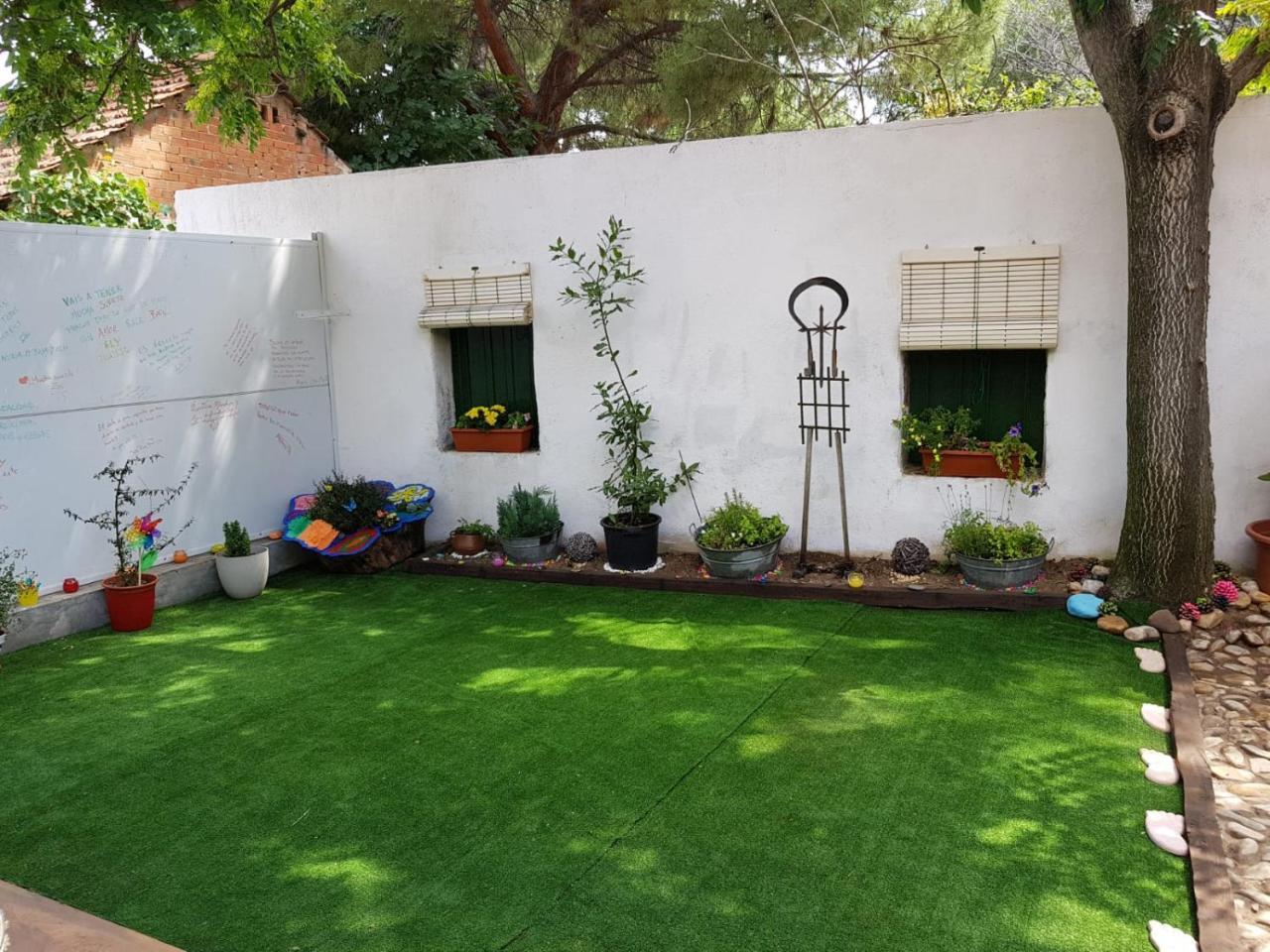 Casa De Huespedes Con Encanto El Sueno Del Quijote อัลกาลาเดเอนาเรส ภายนอก รูปภาพ